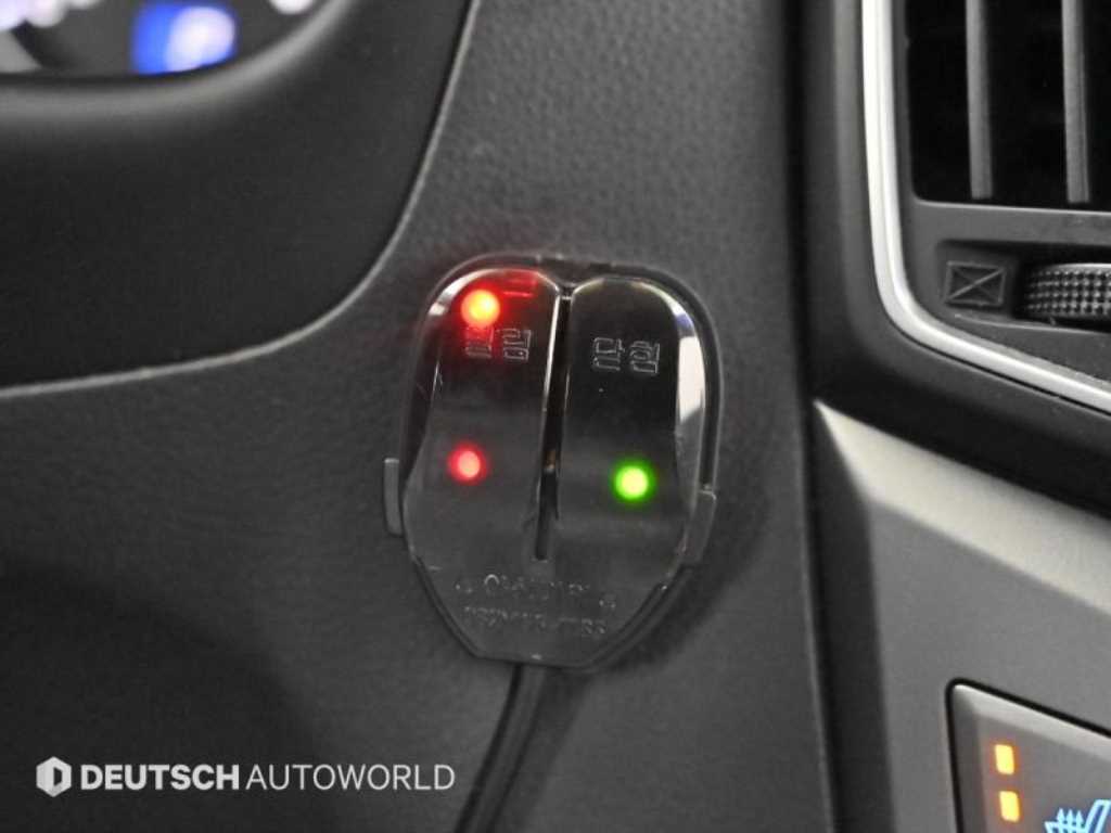 Hyundai Starex — photo 15