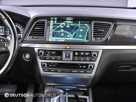 Genesis G80 — photo 08
