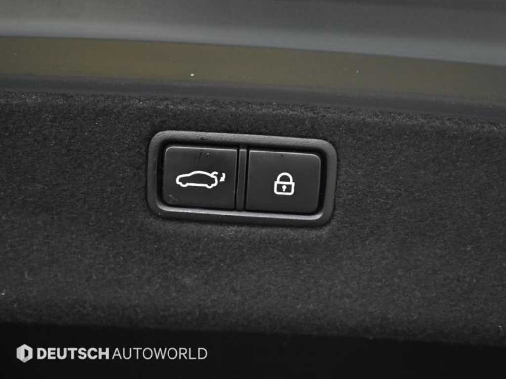 Genesis G80 — photo 18