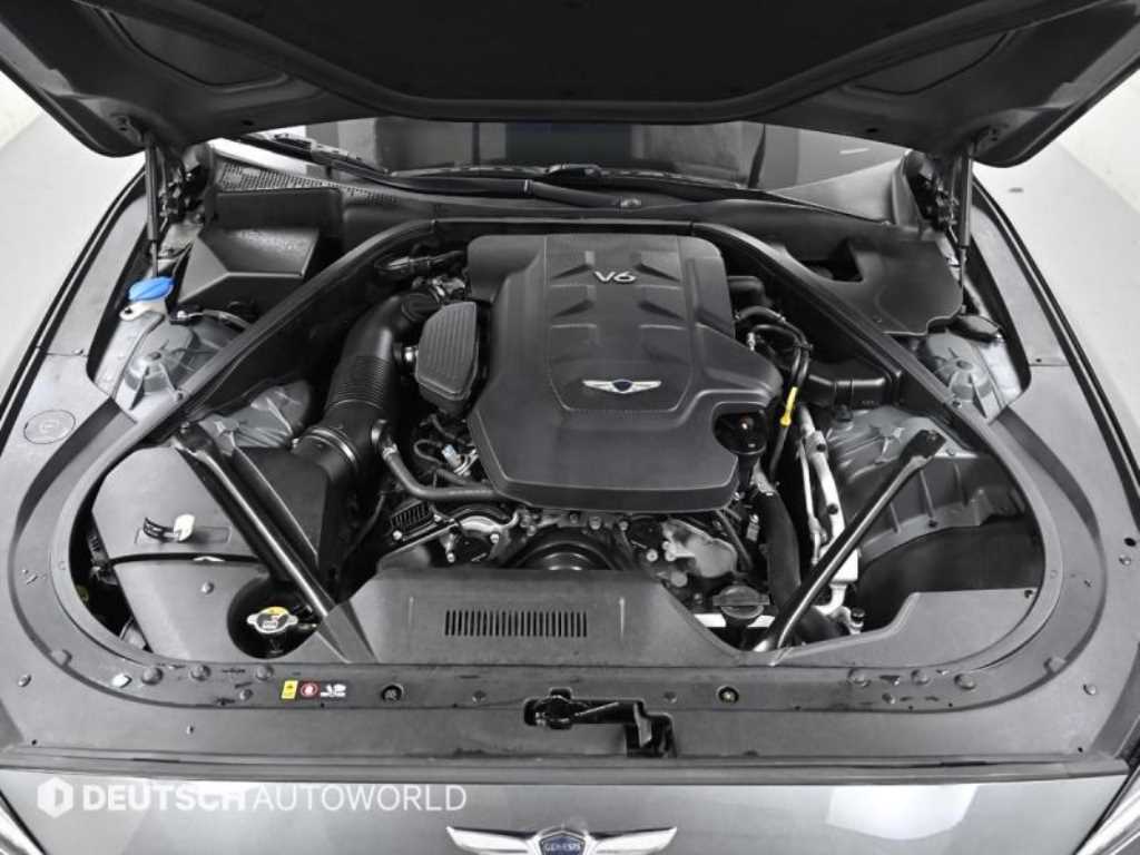 Genesis G80 — photo 19