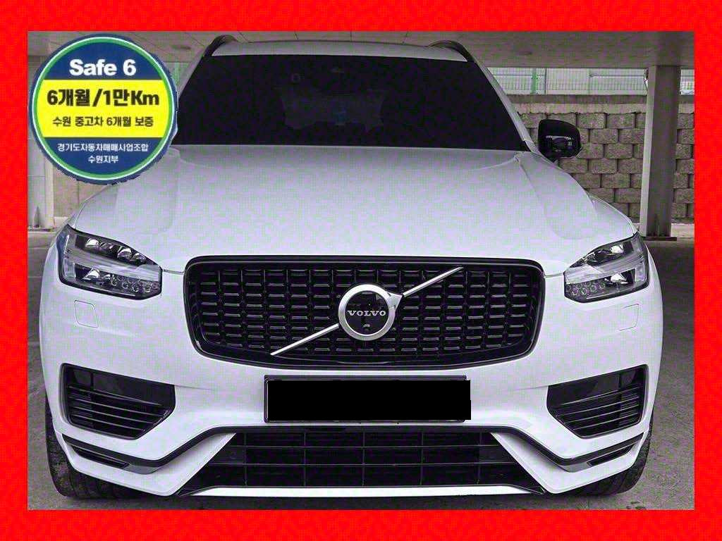 Volvo XC90 — photo 01
