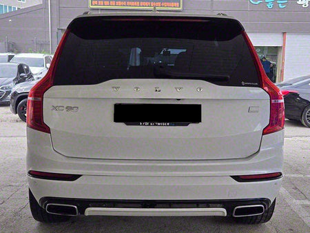 Volvo XC90 — photo 04