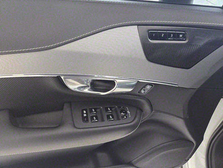 Volvo XC90 — photo 12