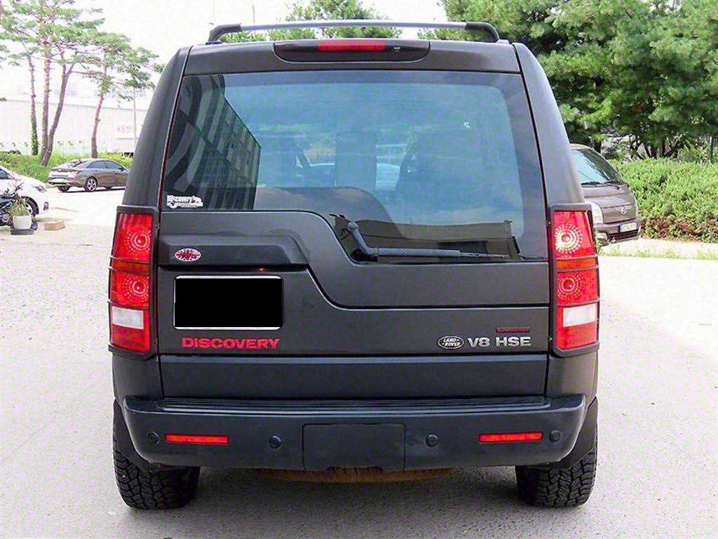 Land Rover Discovery — photo 04
