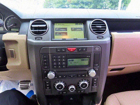 Land Rover Discovery — photo 12