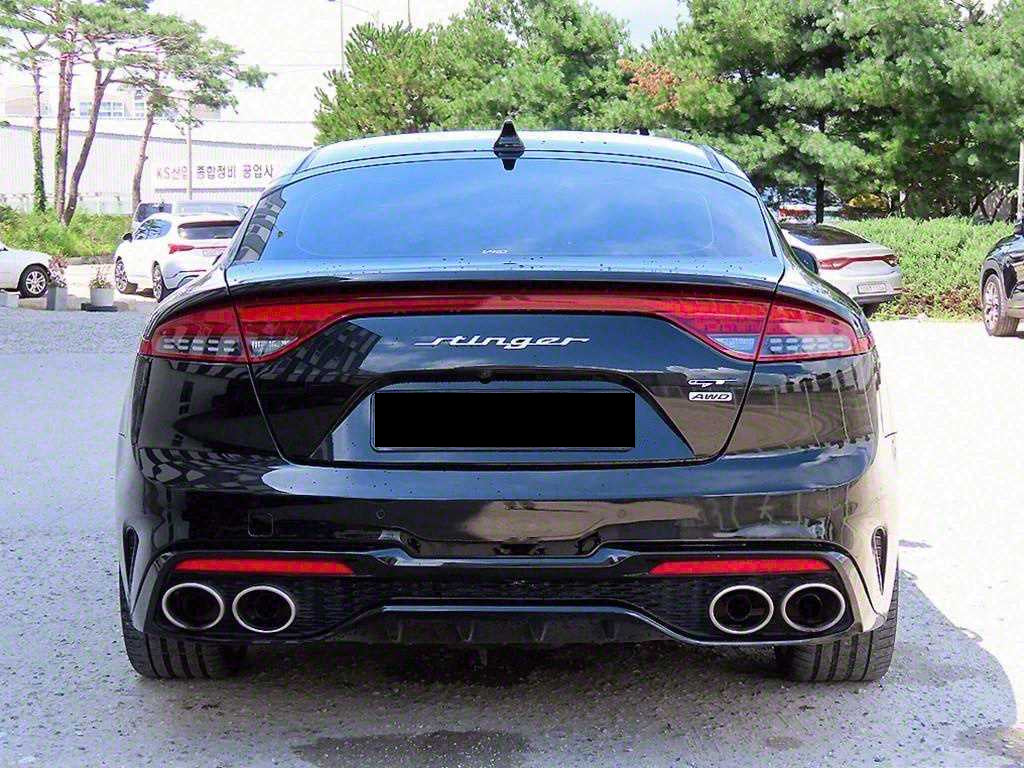 Kia Stinger — photo 04