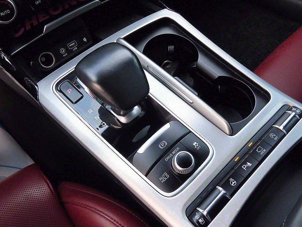 Kia Stinger — photo 11