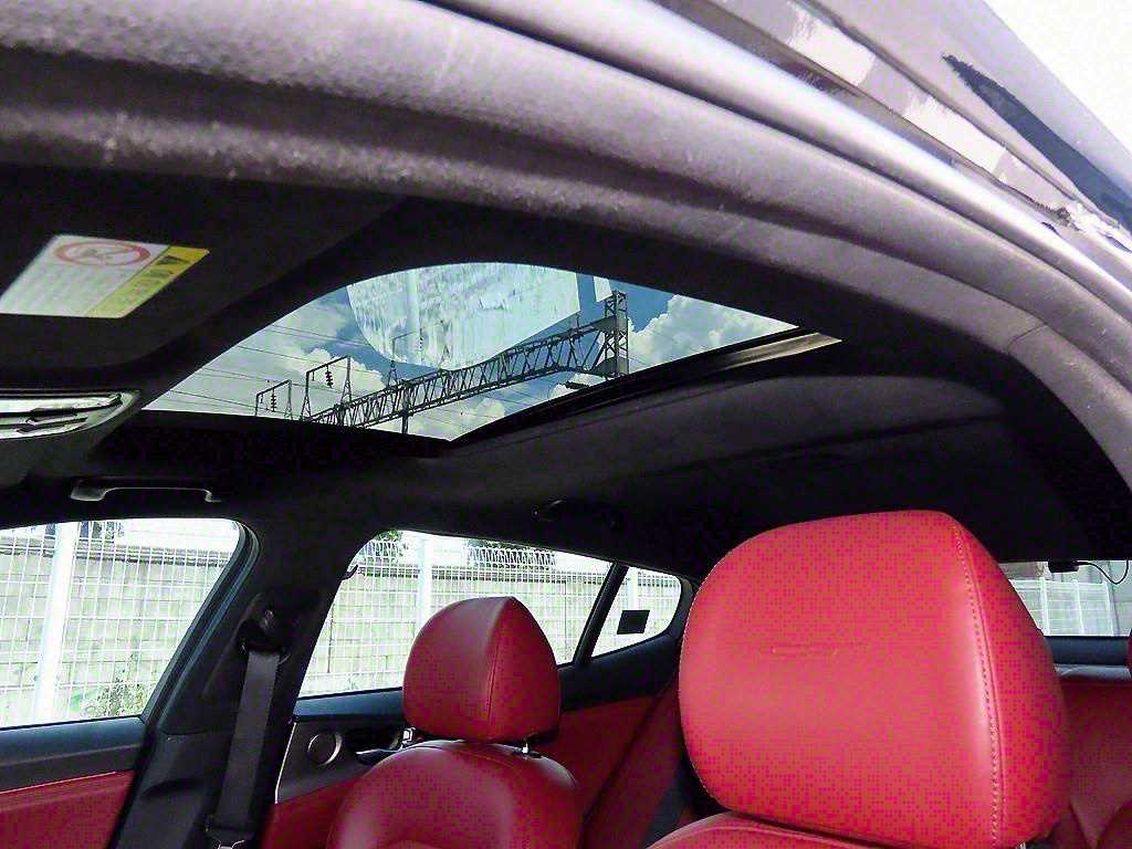 Kia Stinger — photo 15