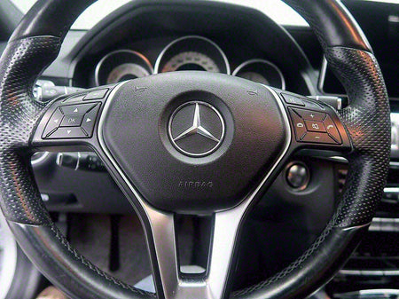 Mercedes-Benz E-Class — photo 17