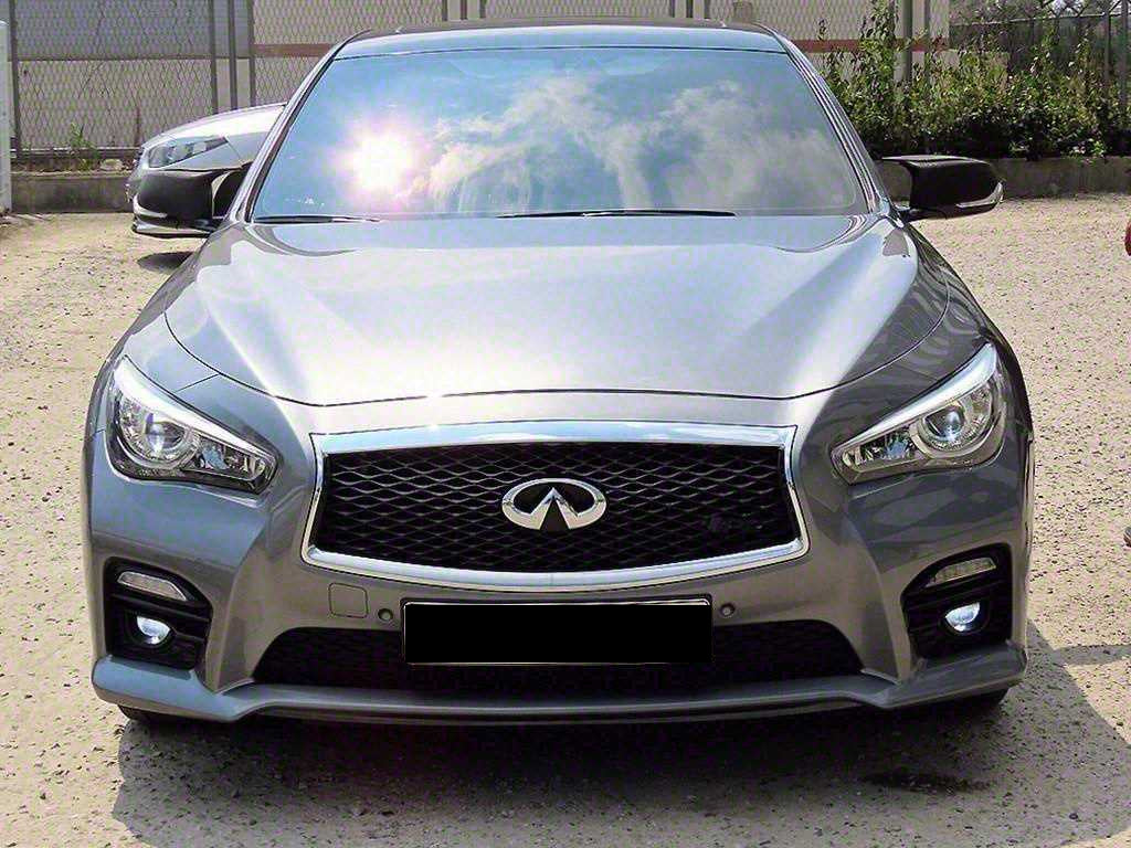 Infiniti Q50 — photo 01
