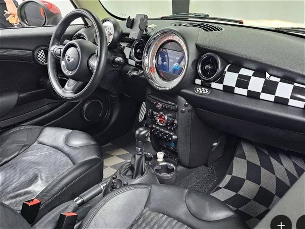 Mini Cooper — photo 08