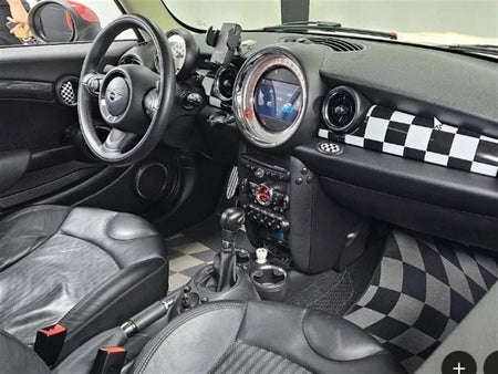 Mini Cooper — photo 08