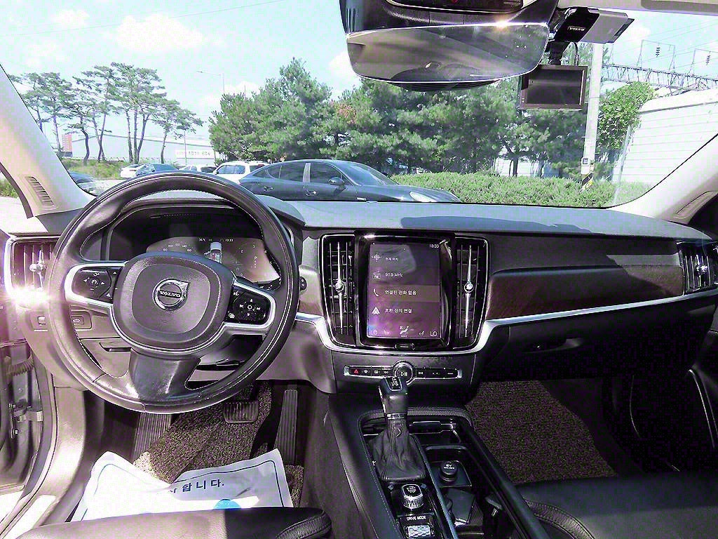 Volvo V90 — photo 07