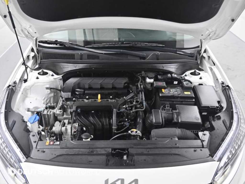 Kia K3 — photo 06