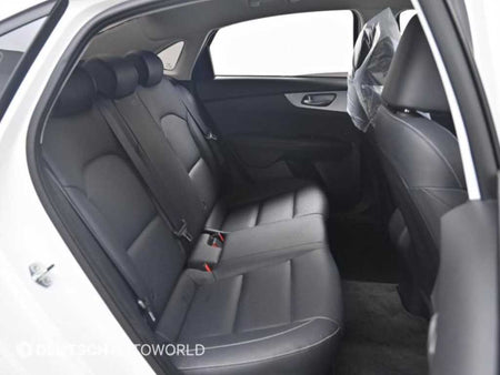 Kia K3 — photo 12