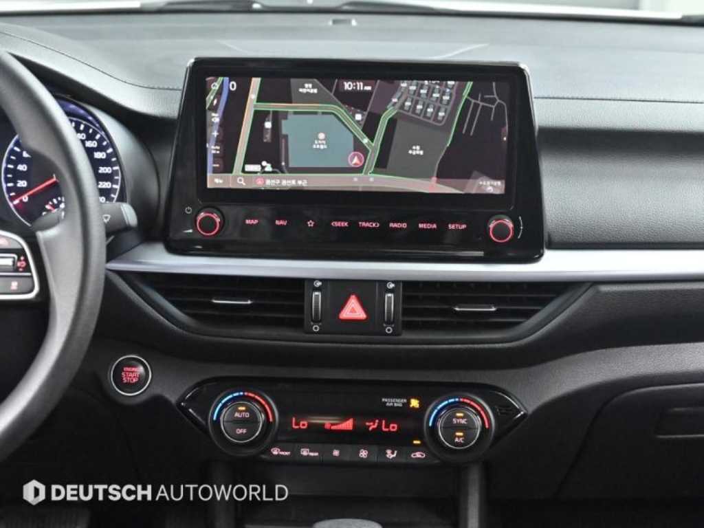 Kia K3 — photo 14