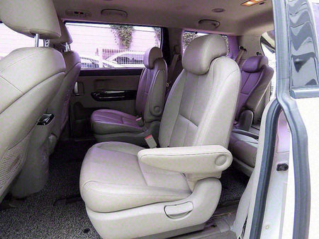 Kia Carnival — photo 06