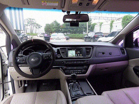 Kia Carnival — photo 08