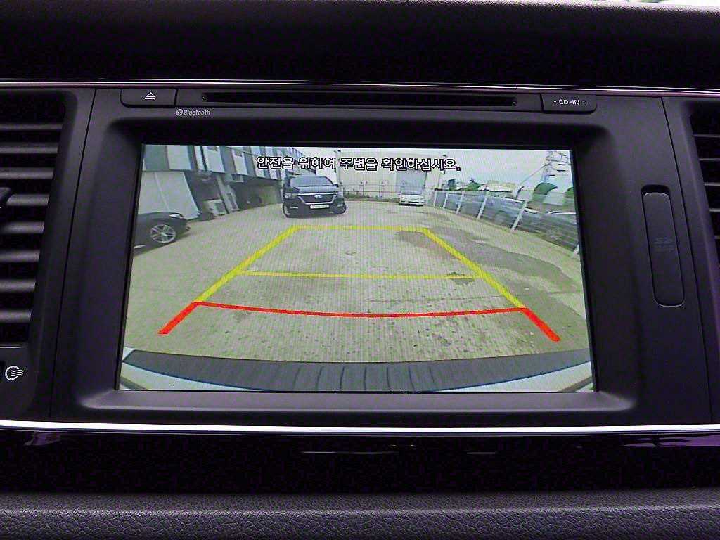 Kia Carnival — photo 15