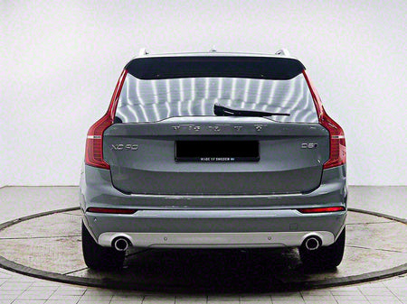 Volvo XC90 — photo 03