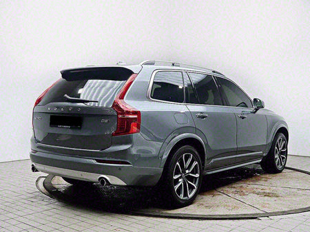 Volvo XC90 — photo 04