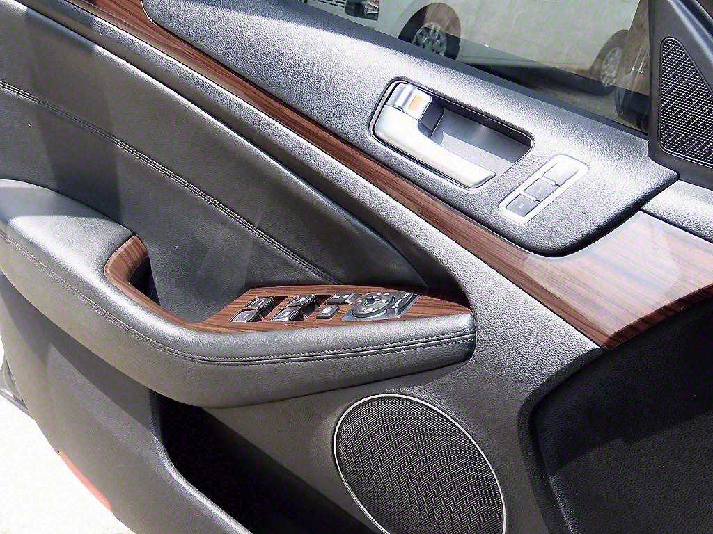 Kia K7 — photo 12