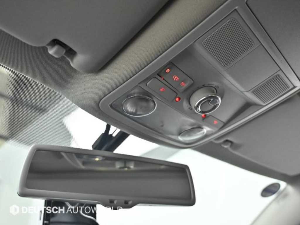Volkswagen Passat — photo 18