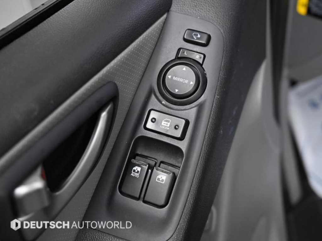 Hyundai Starex — photo 16