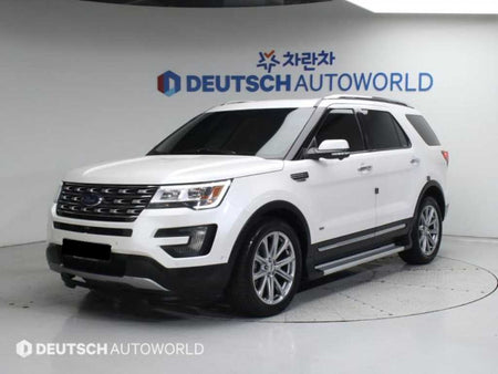 Ford Explorer — photo 01