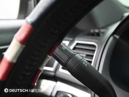 Ford Explorer — photo 17