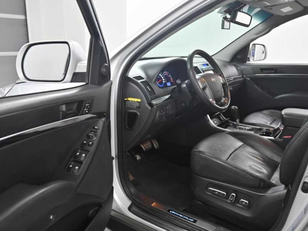 Hyundai Veracruz — photo 11