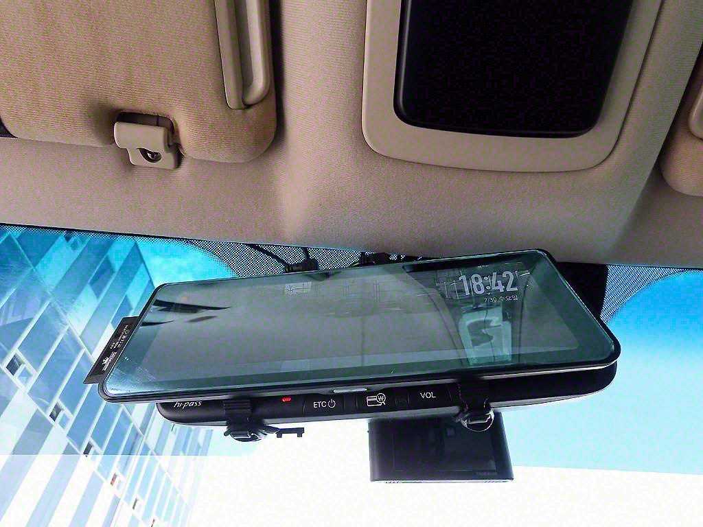 Kia OPIRUS — photo 17