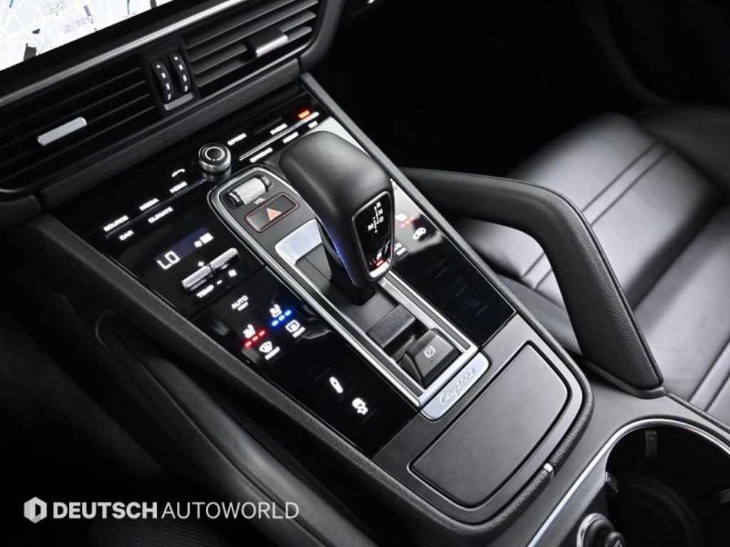 Porsche Cayenne — photo 09