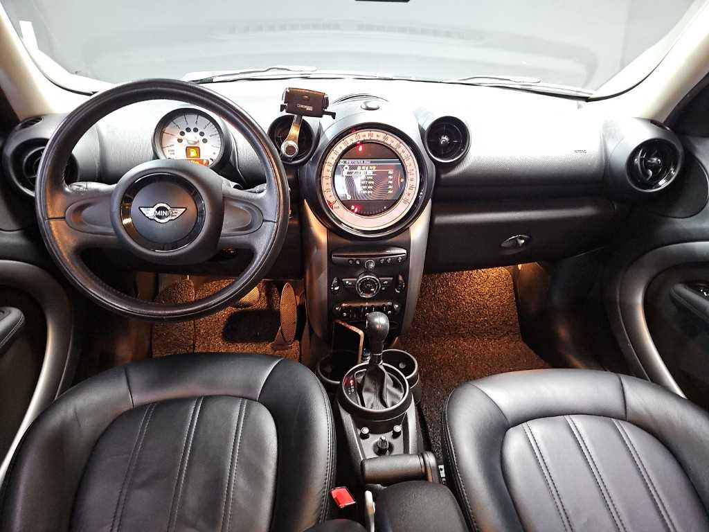 Mini Countryman — photo 07