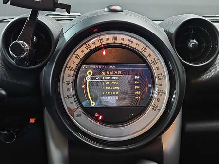 Mini Countryman — photo 13