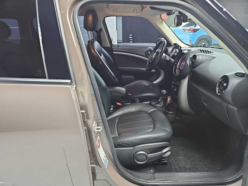 Mini Countryman — photo 19