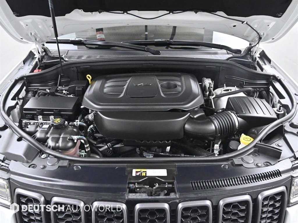 Jeep Cherokee — photo 06