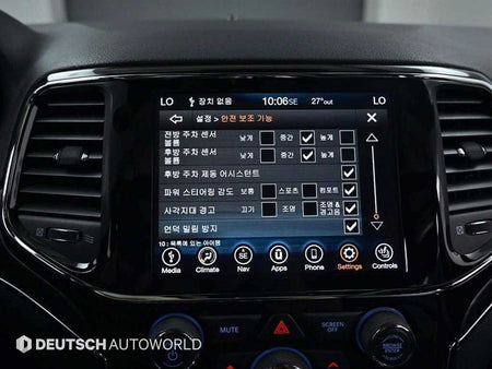 Jeep Cherokee — photo 17