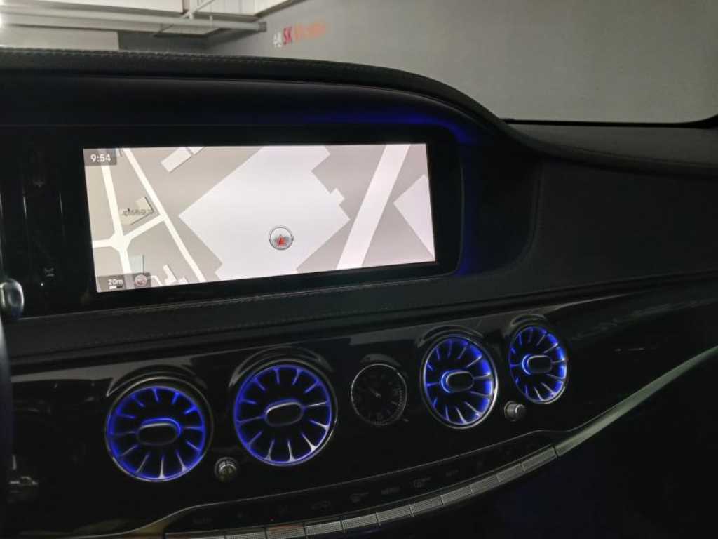 Mercedes-Benz S-Class — photo 13