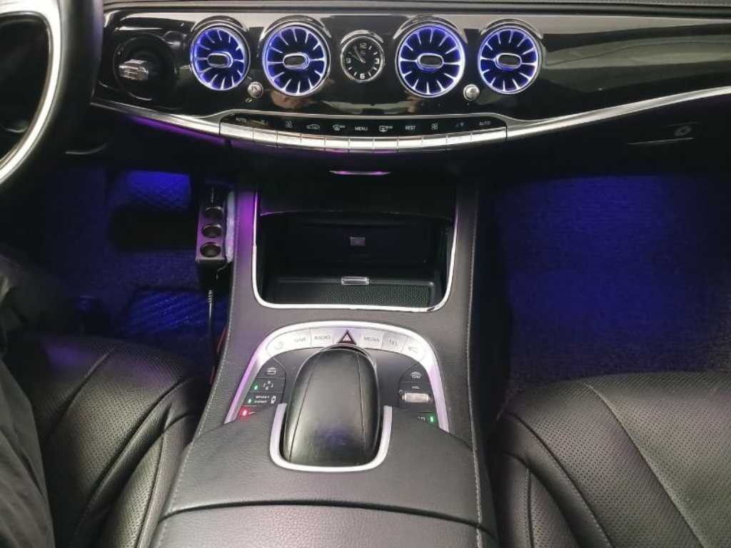 Mercedes-Benz S-Class — photo 14