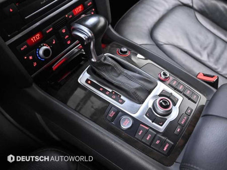 Audi Q7 — photo 09