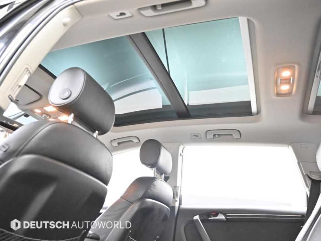 Audi Q7 — photo 19