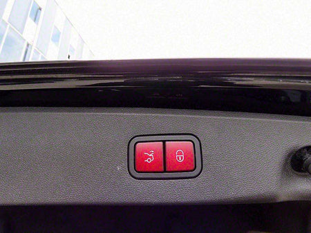 Mercedes-Benz E-Class — photo 17
