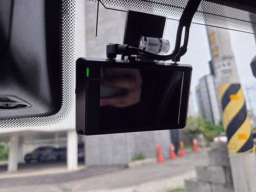 Jeep Wrangler — photo 15