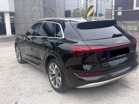 Audi e-tron — photo 03