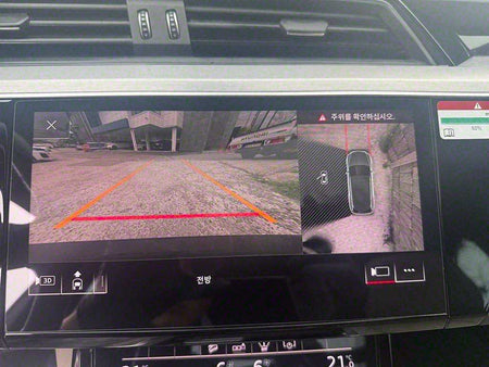 Audi e-tron — photo 17