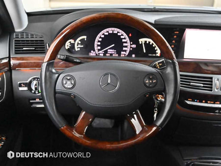 Mercedes-Benz S-Class — photo 13