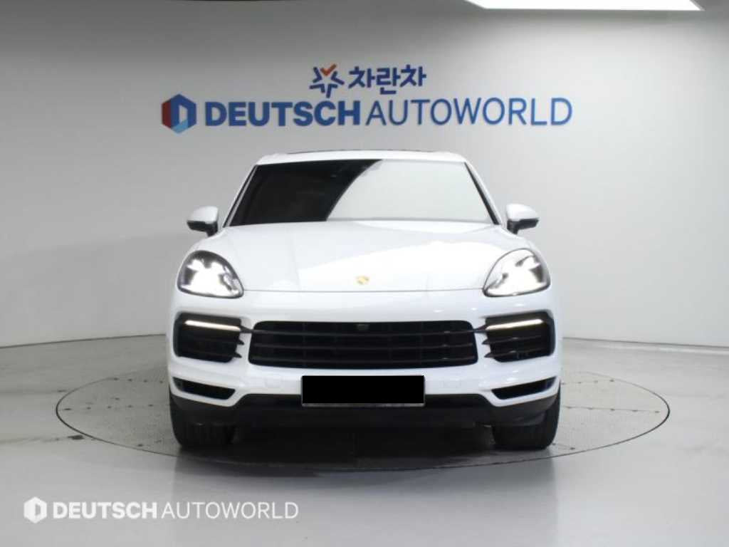 Porsche Cayenne — photo 03