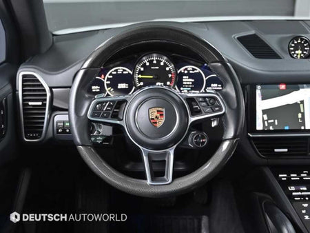 Porsche Cayenne — photo 13