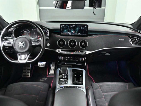 Kia Stinger — photo 07